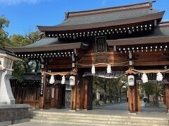 １０：２０　まずは湊川神社へ