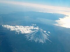 飛行機から元旦の富士山を堪能！
