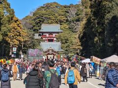 鶴岡八幡宮