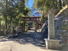 金刀比羅神社の鳥居。