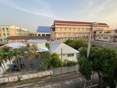 朝、天気良さそうです。