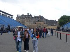 　12:52　エジンバラ城。