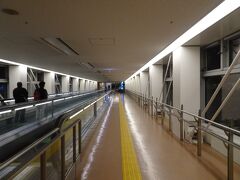 羽田空港第３ターミナル駐車場に車を預け、今年２月以来の海外へ。

わくわくです！！。