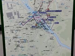 宇治駅の改札を出た先にマップ発見。
ウォーキングを時計回りに進み、最後に平等院に行くことにしました。