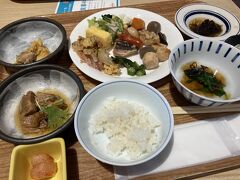 今日も朝からモリモリ頂きます。
どの料理も美味しかったぁ☆