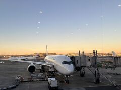 朝の羽田空港