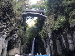 「御橋」此処からの高千穂峡の写真は、お馴染みですよね。