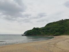 その名の通り夕日のスポットですが、ふもとの国直海岸を見下ろせる高台にあり、昼間でも気持ちの良い場所でした。