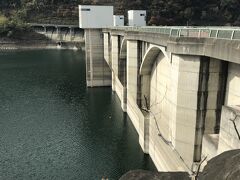 ダム巡り１つ目は浦山ダムです。