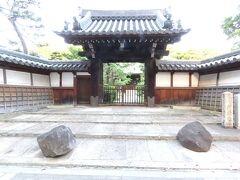 萬福寺 (万福寺)。金臺寺のさらに南隣。一応ここで引き返してを北へ。