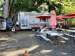 定番のジョバンニ

駐車場は２ドルかかりました。