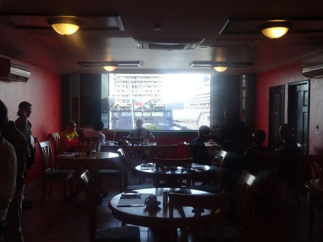 朝食会場（４F）