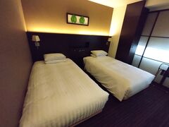 ぶらぶらしてリバージュにチェックイン。
ここは久しぶり。部屋は快適でしたがちょっとタバコくさかったです。