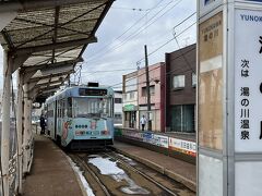 函館といえば路面電車。湯の川から函館駅前まで乗ってみました。