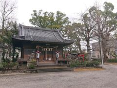 廊下橋を渡った先にある松栄神社
江戸時代に府内城を治めた松平家の祖が祭られてる神社です
府内城によらせていただいたので参拝