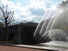 吉香公園は、旧岩国藩主 吉川家の居館跡を整備した公園。