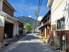 向かったのは北国街道の柳町