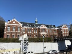 旧近衛師団司令部庁舎。
2020年までは東京国立近代美術館工芸館として活用されていました。