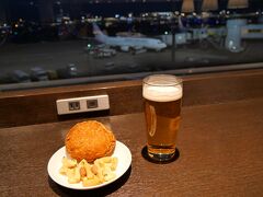 羽田空港国内線ラウンジ 南ウィング (サクララウンジ)