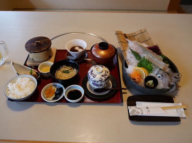 「いか活き造り御膳」＋イカのサイズアップ（税込5,000円）です。