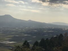 「阿蘇五岳」がみえる「城山展望所」