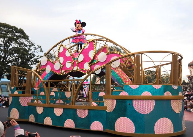 夫婦で行くディズニーランド☆パルパルーザ第1弾、ミニーちゃん 夫婦で行くディズニーランド☆パルパルーザ第1弾、ミニーちゃん