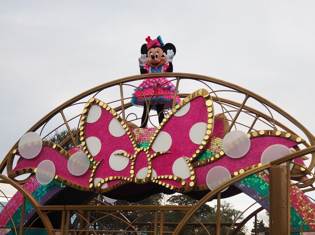 夫婦で行くディズニーランド☆パルパルーザ第1弾、ミニーちゃん 夫婦で行くディズニーランド☆パルパルーザ第1弾、ミニーちゃん