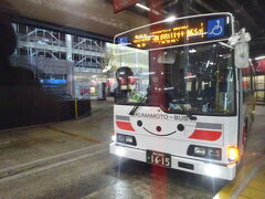 今回はここから熊本バスにお乗り換え。
熊本バスは主に熊本都市圏南方へ路線を伸ばしているバス会社ですな。

熊本バス M3-2[南熊本・田迎・イオンモール熊本・御船]通潤山荘ゆき
桜町バスターミナル11:05→