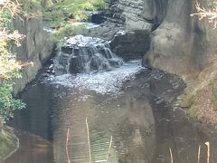 　濃溝の滝&亀岩の洞窟