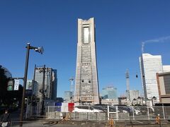 翌日は横浜ランドマークタワーの展望台へ。