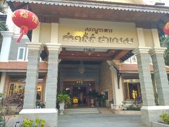 コンポントムでは「Kampong Thom Palace Hotel」に宿泊しました。パス乗り場に近くて便利な宿でした。