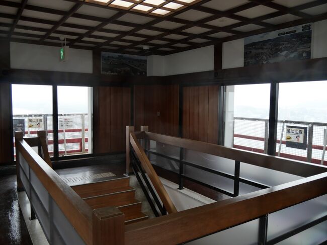 2階、3階は写真撮影禁止なので写真はありませんが、唐津の歴史を学び、唐津焼の造形美を愉しみました。<br /><br />そして5階の展望フロアです。