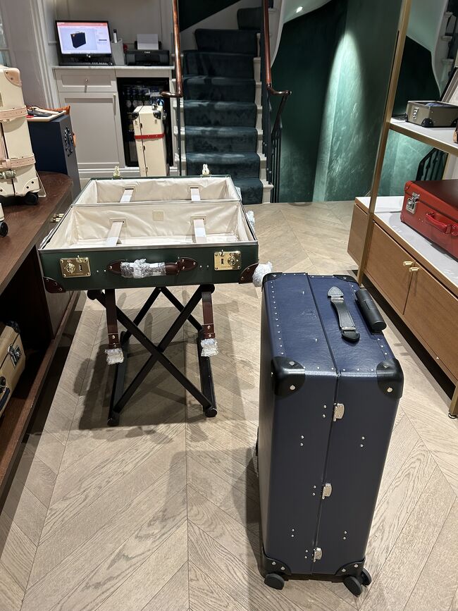 GLOBE TROTTER 2ホイール センテナリー ラージ チェックイン 鍵付 センテナリー ラージチェックイン 2輪 ブラック | グローブ