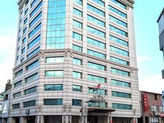 ◆台東の街歩き◆
「鮪魚家族飯店臺東館 Fish Hotel  Taitung」

大きな目立つホテルです。
