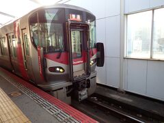 三原駅から呉線（瀬戸内さざなみ線）
海岸線を走るので車窓からの眺めに癒されました