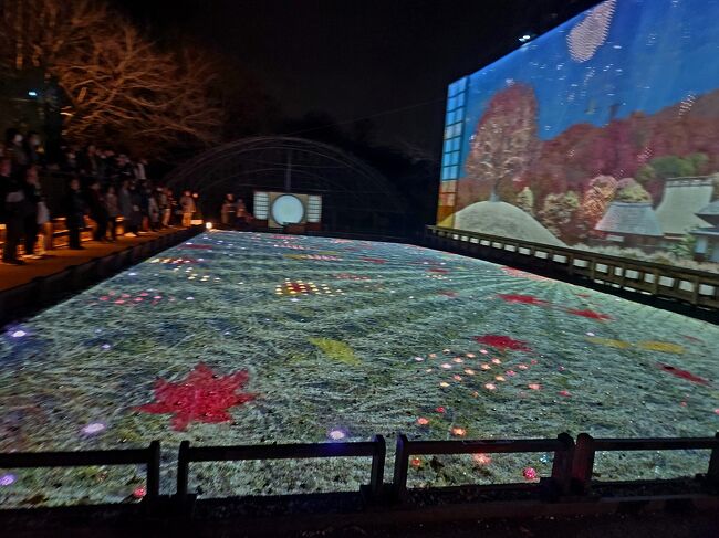 『日本の四季　こころの故郷』一番人だかりが出来ていました。プロジェクションマッピングが繰り広げられていました。