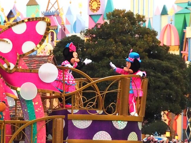 夫婦で行くディズニーランド☆パルパルーザ第1弾、ミニーちゃん 夫婦で行くディズニーランド☆パルパルーザ第1弾、ミニーちゃん