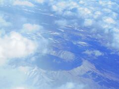 倶多楽湖（のはず）
火山のクレーターの湖。
ダイアモンドヘッドみたいね。