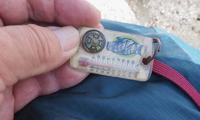 山歩きにはちょうどいい気温。<br />氷河を渡る冷風が気持ちいいくらい。