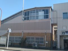 ●京成臼井駅

こちらは北口です。
駅の裏手ですね。
南口は、バスのロータリーや商業施設があります。