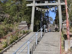 次に鳥屋神社･羽黒山神社へ