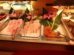 おはようございます。
石垣島の朝です。
本日は朝海鮮丼からスタートします。

こだわり抜いた朝食がウリの「ブレックファーストホテル」の名前通り
朝食が充実です。
朝ビュッフェでこの刺身盛りの風景！
