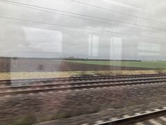 フランクフルトからICEとRBに乗って日帰りでハイデルベルクへ。
新幹線とは違ってICEは座席指定しない限り、空いている席に勝手に座っていいスタイル。また一つ鉄道知識が増えた笑