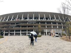 国立競技場が見えてきた。