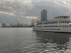 メリケンパークへ。