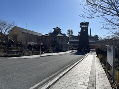 お茶をしてから次の目的地の甲府駅北口に近い『甲州夢小路』にやって来ました。

甲州夢小路は甲府駅北口再開発事業の一環で、2013年に完成・オープンした『城下町』甲府をテーマにしたショッピングモールです。

前日の1月27日に駅北口の『よっちゃばれ広場』を散策した時に場所を確認しましたが、訪問は2日目に決めていました。

画像は前日に撮影したものです。