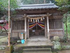　崎津諏訪神社。