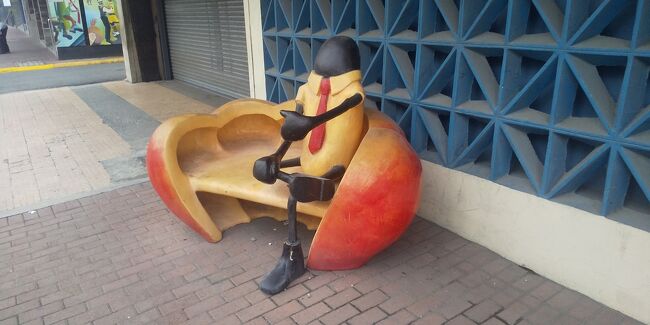 　ほー、ジャマイカにも洒落っけはあるようです。