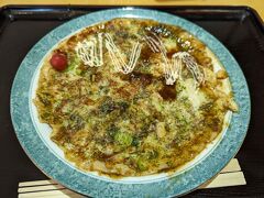 お次は「道の駅かわもと」。

ネギフライをいただきました。売り切れていたのですが、声をかけたら「焼きます(・∀・)」とのことで。焼き立てアツアツで美味しかったです。