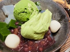 デザートにあんみつ食べちゃいました(*ﾟ▽ﾟ)ﾉ
この抹茶クリームあんみつ、美味しかった！